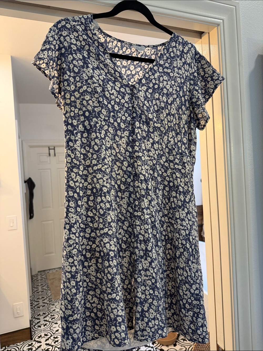 Rails Blue Floral V-Neck Women’s dress